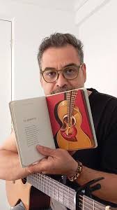 Desde Marzo Yo, brindo