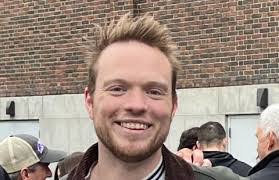 Steven Highfill's Instagram, Twitter & Facebook