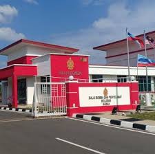 Intan telah bekerjasama dengan akademi bomba dan penyelamat malaysia dalam memberikan latihan di bawah komponen pengukuhan diri kepada peserta pascasiswazah pengurusan awam intan. Balai Bomba Dan Penyelamat Beluran Home Facebook