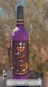 Stella rosa aluminum bottles are perfectly packaged for a beach day or beach eve. Bling Glitter Wine Black Sparkly Stella Rosa Upcycled Empty Wine Bottle In Black Shiny Glitter Barware Home Living Vadel Com