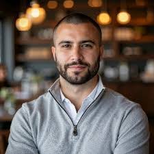 Mandy Younce's Instagram, Twitter & Facebook