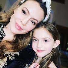 Both of them are famous in the entertainment industry. Alyssa Milano With Her Daughter Elizabella Dylan Bugliari Celebrities Infoseemedia