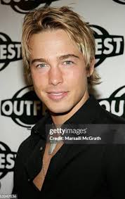 Actor leaves general hospital to avoid typecasting