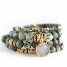 African Turquoise Gemstone Bracelets In 2020 Turquoise Gemstone Bracelet Gemstone Bracelets Turquoise Gemstone