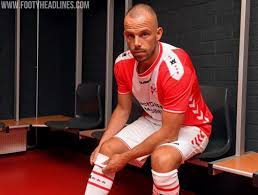Nikki, demi, jesse en amber waren op bezoek bij fc. Fc Emmen 19 20 Home And Away Kits Released Footy Headlines