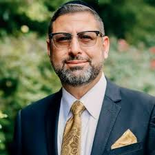 Carl Guzman's Instagram, Twitter & Facebook