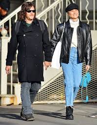 Lily Tomlin Jane Fonda Lead A Climate Protest In Washington D C Plus Cindy Crawford Hailey Baldwin More Norman Reedus Shirtless Norman Reedus Girlfriend Norman Reedus