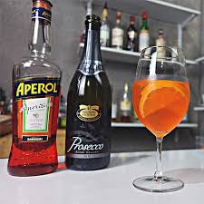 How To Make An Aperol Spritz Recipe Aperol Spritz Aperol Spritz Recipe Spritz Recipe