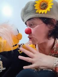 La Abuela y sus Marionetas: Cuentos Infantiles