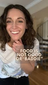 Amanda Laporte's Instagram, Twitter & Facebook