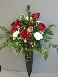 More than 44 cemetery vase flower at pleasant prices up to 141 usd fast and free worldwide shipping! Christmas Spike Vase With Red Roses White Carnations Cemetery Flowers Christmas Flower Arrangements Gravesite Decorations