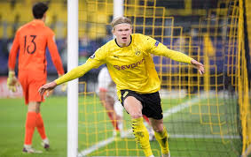 He also plays with high levels of confidence. Manchester United Transfer News Erling Haaland S Agent Due To Meet Club Representatives Today Fourfourtwo