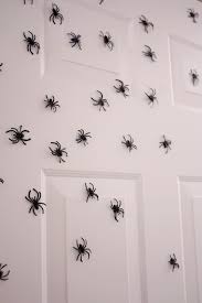 Here are some ideas of making table centerpieces and other decorative items which could be used as halloween party table decorations as well. 51 Spooky Diy Indoor Halloween Decoration Ideas For 2021