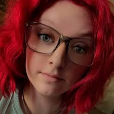 I love tattoos and trying to love the gym more. Trying to find a decent  priced one is difficult 😭