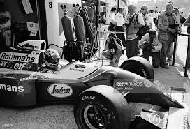 Ride onboard with me driving roland ratzenberger's 1994 mtv simtek f1 car around the 1994 imola circuit layout on. Photographers Take Pictures Of Brazilian Race Car Driver Ayrton Senna 1960 1994 As He Drives Onto The Track During A Ayrton Senna Car And Driver Race Cars