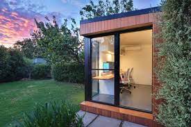 These Prefabricated Backyard Offices Are Incredible Backyard Office Outdoor Rooms House Design