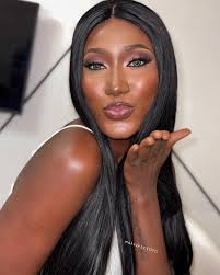 7 more days to my birthday 🥳 30/11/97 Life's amazing 😻 Do good everyday  Makeup by @yoyo_lam68