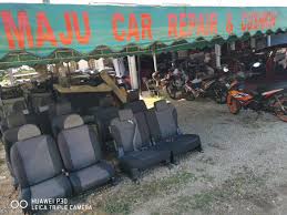 Kalau hantar kedai mau beratus juga lah kan? Maju Car Repair Cushion