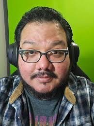 Anyone wanna play warzone we need a 4th that has discord