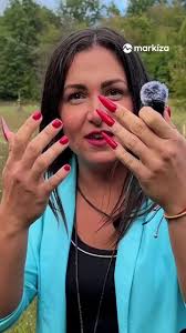 Prišla až z Anglicka, aby zabojovala na Farme! Janette Hutton sa kamier ani  drsných podmienok neobáva🎥😎Sledujte už o týždeň :)