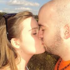 Amanda Holloway (@mndybby_)