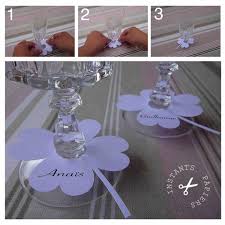 Marque place calque et lien satin, mariage, bapteme, communion, anniversaire, personnalisable gratuitement aux prénoms des invités. Marque Place Trefle Instants Papiers