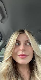 Leann Ledbetter's Instagram, Twitter & Facebook