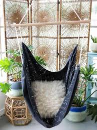 This hammock chair swings and can last for a long time depending on the quality of the wood you got. 25 Ways To Build A Diy Hammock Chair Easily