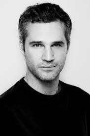 What is a thrombosis, a disease suffered by actor juan pablo. Juan Pablo Medina