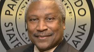 Caddo commissioner quits