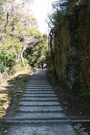 千葉縣 鋸山 地獄窺望台及日本寺大佛 站在制高點 飽覽東京灣及房總半島群山壯麗風景 含直達交通說明 日本 私旅行
