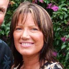 Andrea Botts's Instagram, Twitter & Facebook