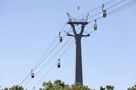 Eine gondel war aus dem führungsseil gerutscht. Kolner Seilbahn Passt Ihre Technik An Kolner De