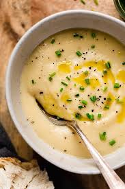 Classic Potato Leek Soup Skinnytaste Recipe Potato Leek Soup Leek Soup Skinny Taste Recipes
