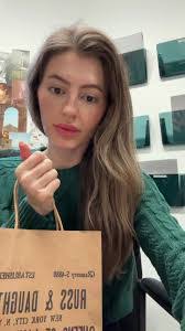 Sarah Olszewski's Instagram, Twitter & Facebook