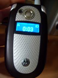 Se vende celular MOTOROLA V400p a solo ...