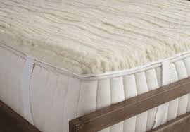 As the widest mattress option, king's are the best option for couples who want maximum personal space, couples sleeping with pets or children, and for large bedrooms. The 9 Best Mattress Toppers Of 2021