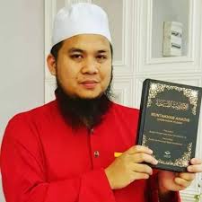 Jul 17, 2021 · kosmo reported the rapper, whose real name is ariz ramli, as saying that he had reached out to ebit lew after being asked about the preacher's actions but instead he was blocked by him. Ebit Lew Supporters Home Facebook