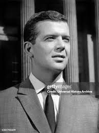 175 Robert Reed Actor Stock Photos, High-Res Pictures, and Images