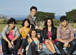 (c) 2010 walt disney records Demi Lovato Reveals She Is Not Friends With Selena Gomez Lost Touch With Jonas Brothers But Stays Connected To Miley Cyrus Bollywoodbio Sweden