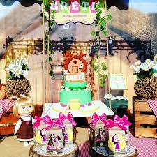 Buon Compleanno Greta Mashaeorso Mashaandthebear Mashaandthebearparty Masha Altalena Sunflower Flowers Disney Buon Compleanno Compleanno Creta