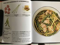 Du rôti de veau émincé, cuit dans son jus, dressé sur une savoureuse sauce aux asperges liées. Pin On Simplissime