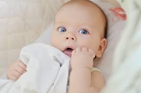 Tensiunea arterială crescută, diabetul, fumatul sau kilogramele în plus reprezintă. De Ce I Se UmflÄ Pleoapele Revista Baby Pentru PÄrinti Èi Copii