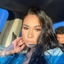 Jocelyn Mary Tovar (jocelynmaryt)