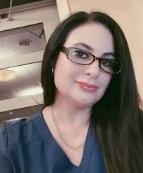 Divorced woman looking for friendship and connection