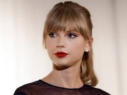 لهذه الأسباب تبرأت «تايلور سويفت» من ارتفاع أسعار تذاكر حفلاتها - عين