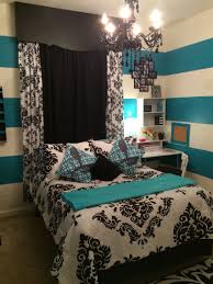 Browse our wide selection of designer dark wallpaper, perfect for any room. Stripes Wallpaper Set Blue White Throughout Real Cream Teal Black And White Bedroom Ideas 852x1136 Wallpaper Teahub Io