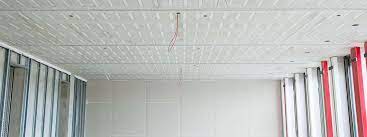 In diesem video werden fragen rund um akustikdecken, akustik dämmung, akustik panelen beantwortet es geht um verschiedene systeme in holz oder gipskarton. Green Code Akustikdecke Concrete Rudolph