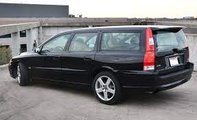 Original-owner 2006 Volvo V70 R 6-speed Volvo Volvo V70r Volvo V70