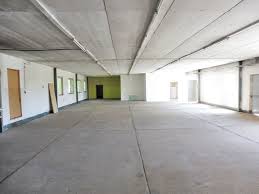 Helle, freundliche ladenfläche mit guter verkehrsanbindung sowie ausreichend parkplätzen in hanau kesselstadt zu verkaufen. Grosse Gewerbehalle Zum Mieten Oder Kaufen Michaels Immobilien Oschatz